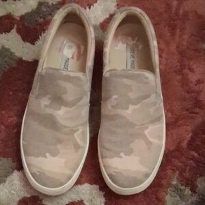 Steve Madden Beige Camouflage Sneakers